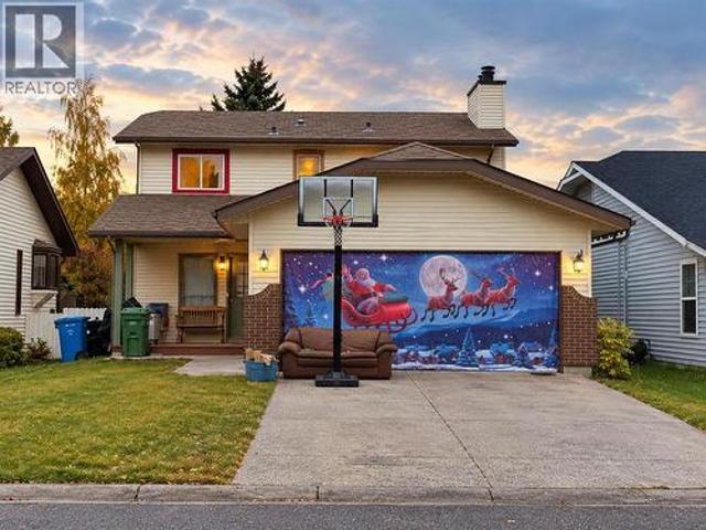 House for sale in Hawkwood, Calgary