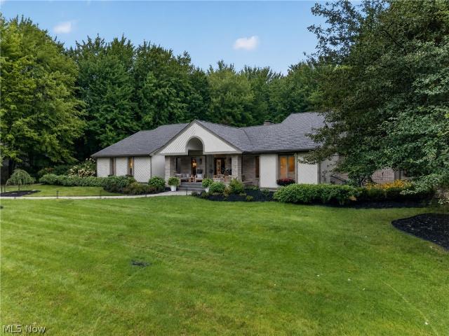 House for sale in Cortland, Ohio