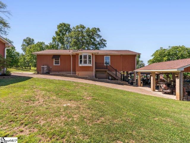 House for sale in Lyman, South Carolina
