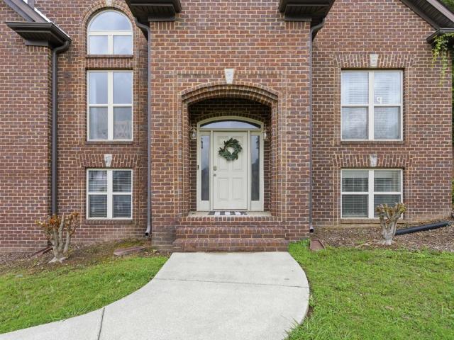 House for sale in Chelsea, Alabama