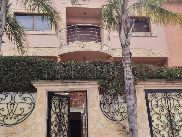 Villa vente à Bouskoura, Gharb-Chrarda-Beni Hssen