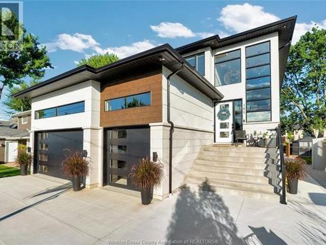 House for sale in Lakeshore, Ontario