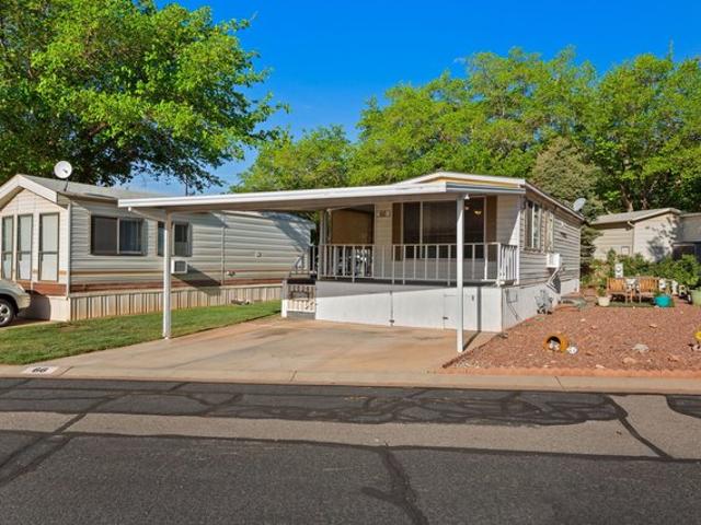 House for sale in Washington, Utah