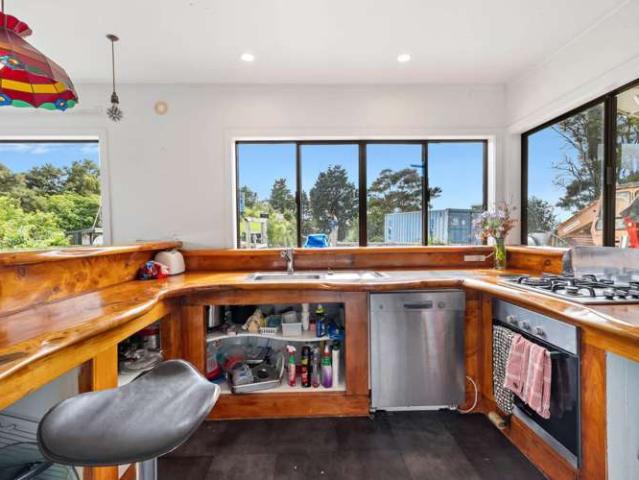 Property for sale in Puhoi