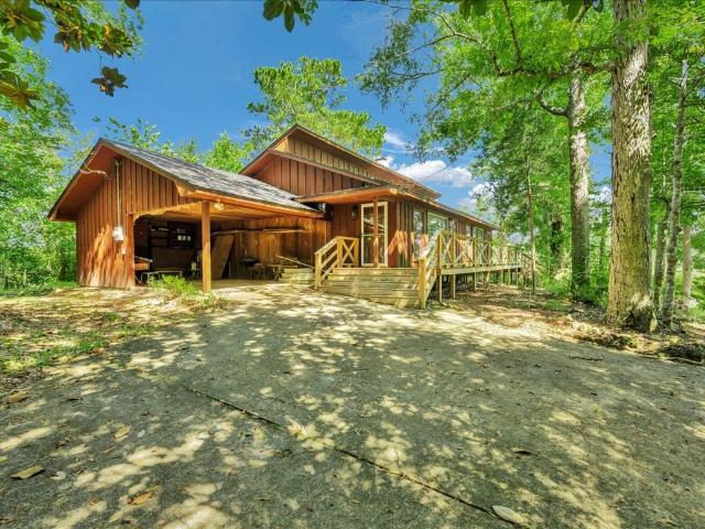 House for sale in Hillister, Texas