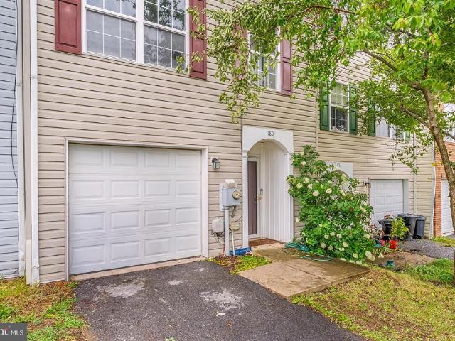 Townhouse for sale in Falling Waters, West Virginia