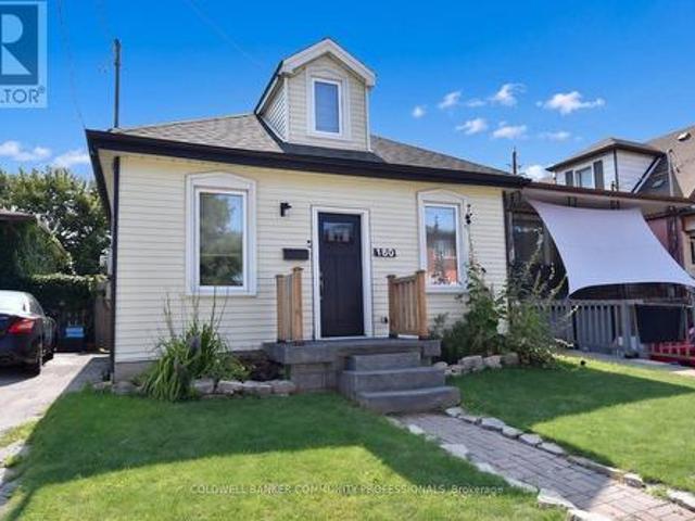 House for sale in Ancaster, Ontario