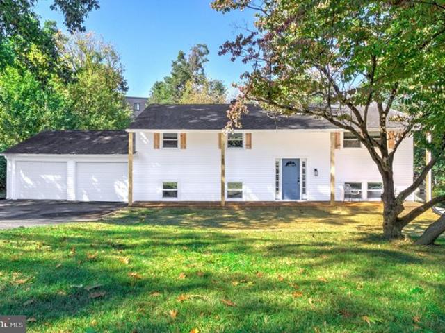 House for sale in Cumberland, Pennsylvania