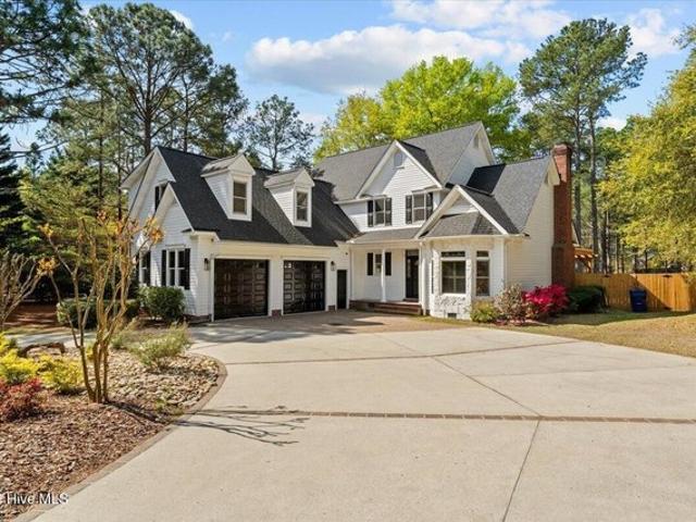 House for sale in Southern Pines, North Carolina