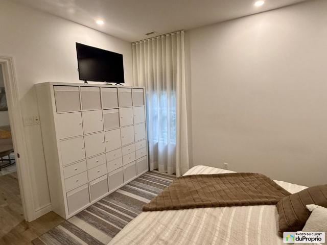 Apartment for rent in Bromont, Estrie