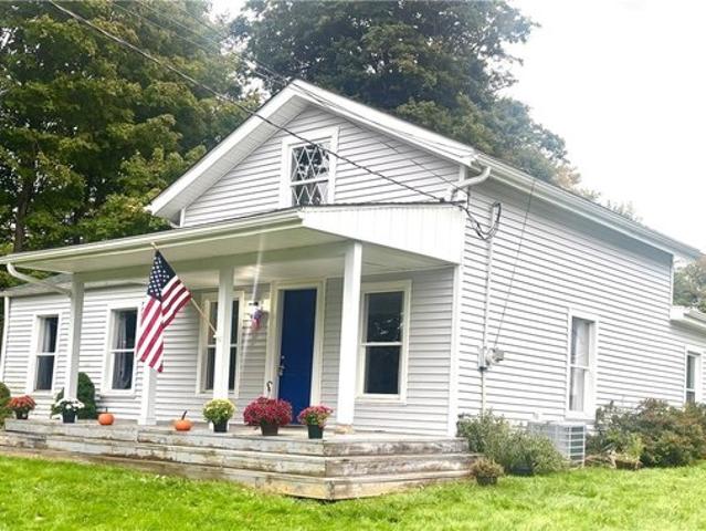 House for sale in Geneva, Ashtabula County