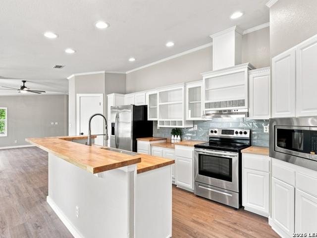 House for sale in Seguin, Texas