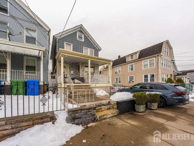 House for sale in Perth Amboy, New Jersey