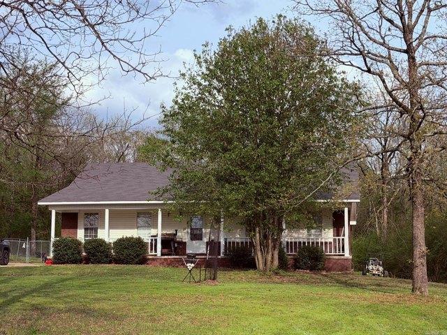 House for sale in Ark