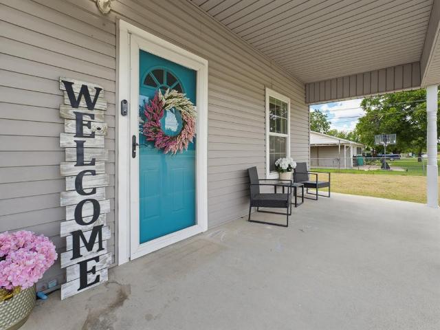House for sale in Bowie, Texas