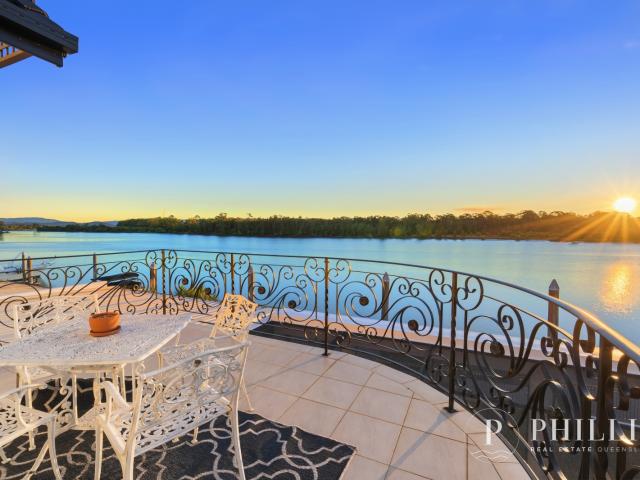 House for sale in Sanctuary Cove