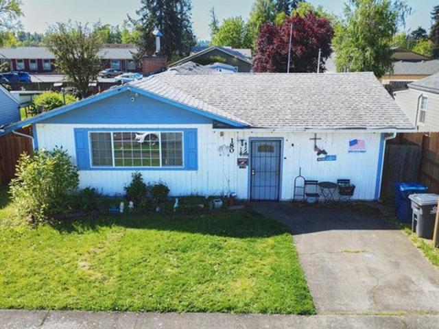 House for sale in Oregonia