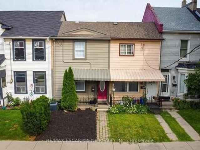 House for sale in Ancaster, Ontario