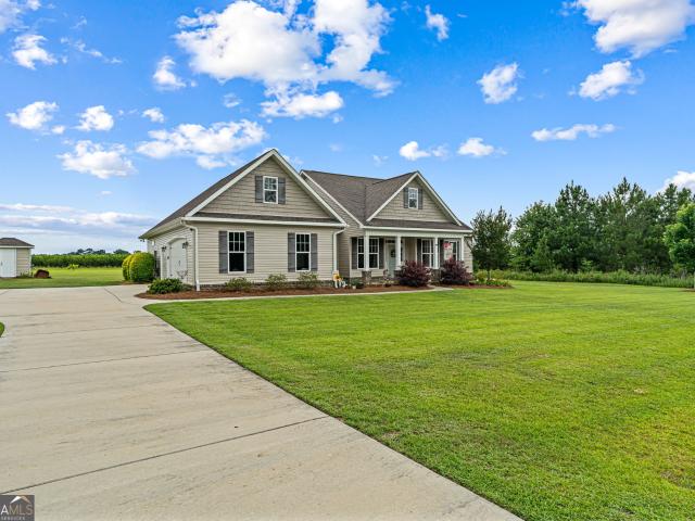 House for sale in Cochran, Georgia