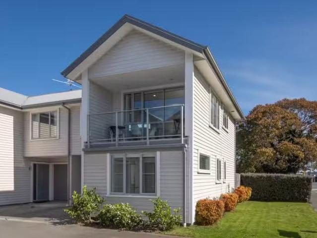 House for sale in Heathcote, Canterbury