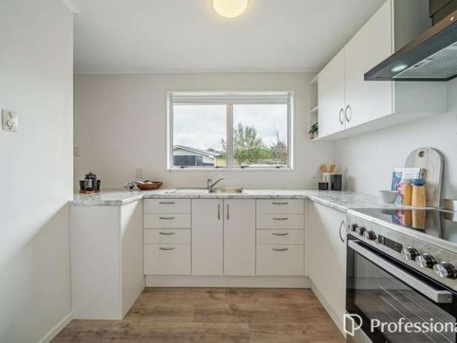 Apartment for sale in Days Bay, Wellington