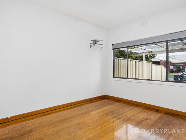 House for rent in Capel Sound Shopping Village, Melbourne