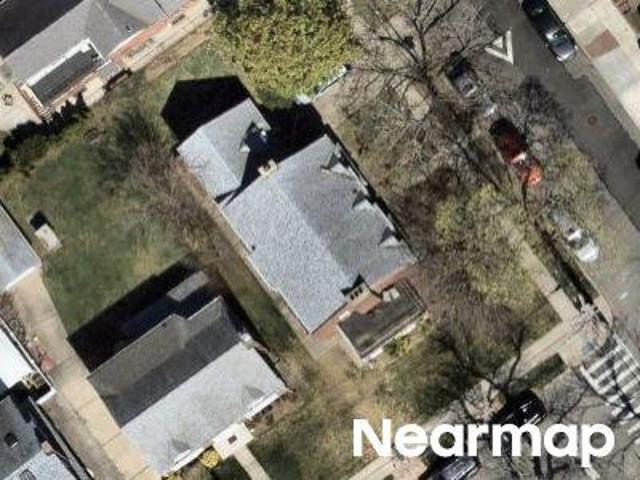 House for sale in Queens, Arverne