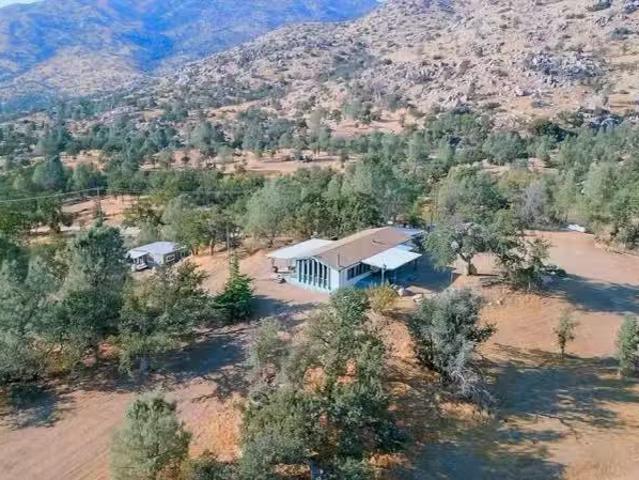 House for rent in Bakersfield, California