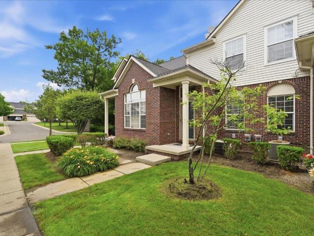 Condo for sale in Trillium Park, Commerce Charter Township