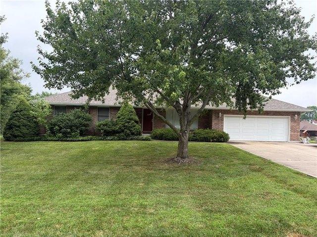 House for sale in Smithville, Missouri