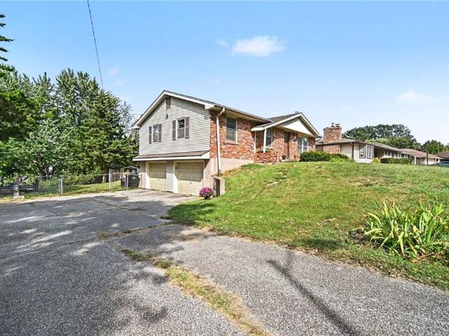 House for sale in Walnut Gardens, Independence