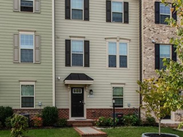 Townhouse for sale in Virginia
