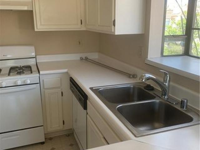 Condo for sale in Canyon Country, California