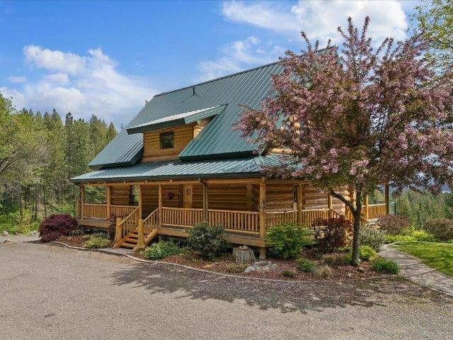 House for sale in Newman Lake