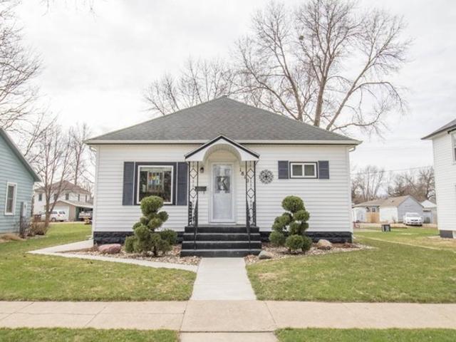 House for sale in Rock Valley, Iowa