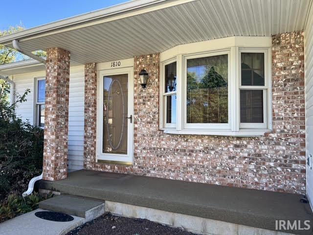 House for sale in Englewood, Bedford