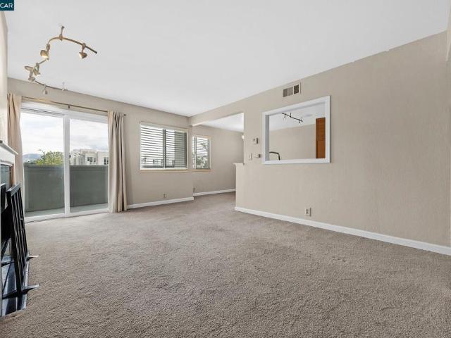 Condo for sale in Walnut Creek, California