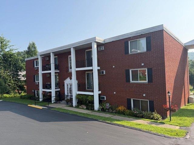Condo for sale in Wheeling, West Virginia