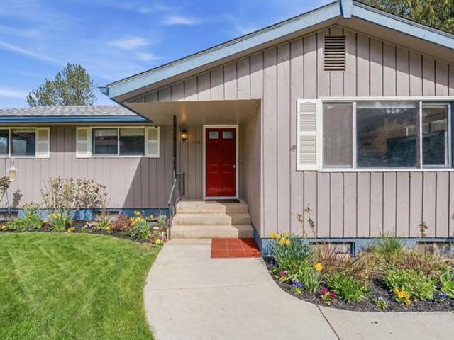 House for sale in Whitman, Washington