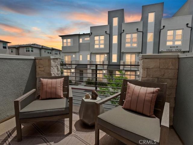 Townhouse for sale in Anaheim