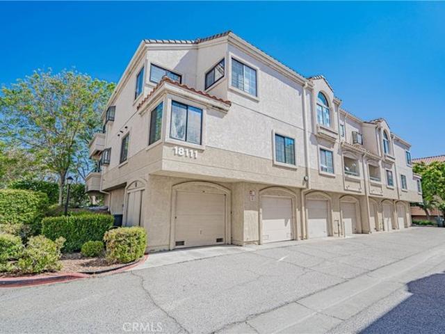 Condo for sale in Canyon Country, California