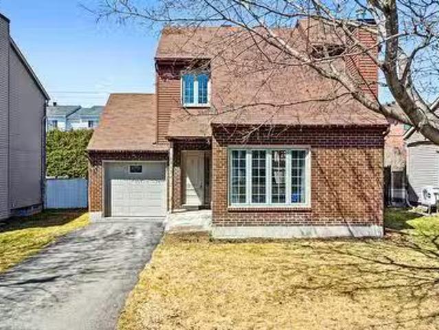 House for sale in Pierrefonds