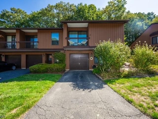 Townhouse for sale in Wharton, New Jersey