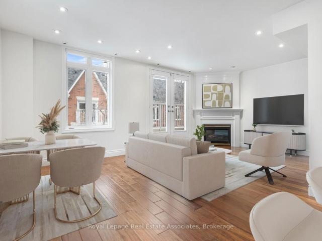 Condo for sale in Woburn, Ontario