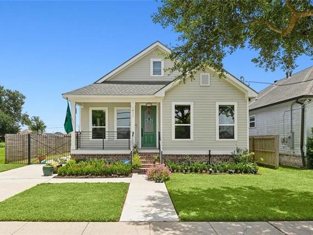 House for sale in Arabi, Louisiana