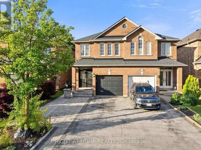 House for sale in Burlington, Ontario