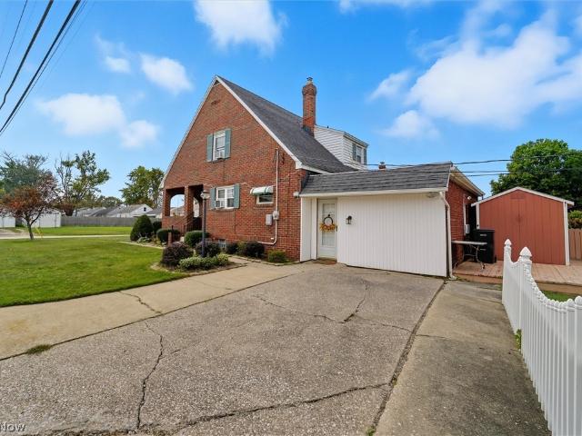 House for sale in Ashtabula, Ohio
