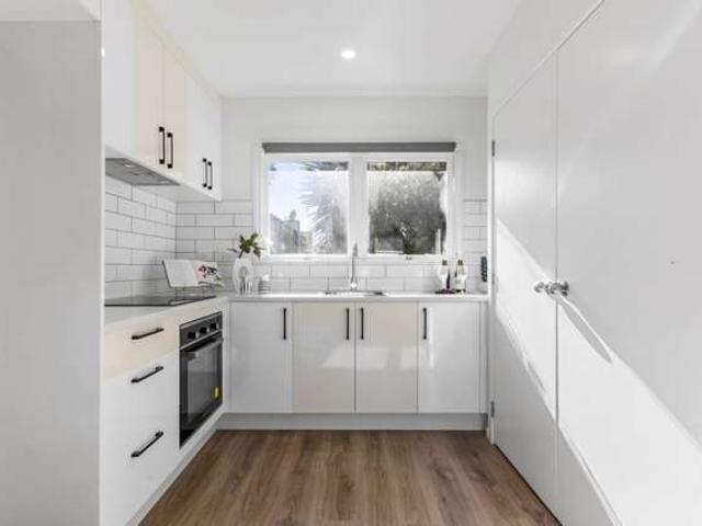 Apartment for sale in Balmoral, Oroua County
