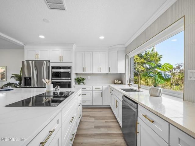 House for sale in Neptune Beach, Florida