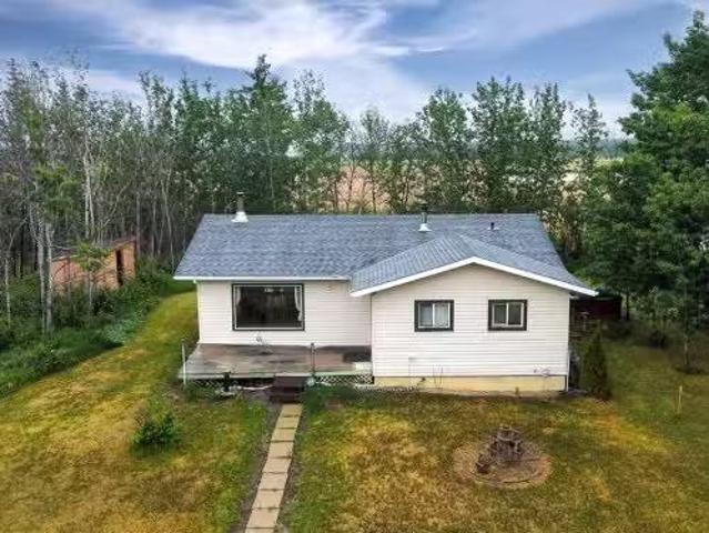 House for sale in Alberta